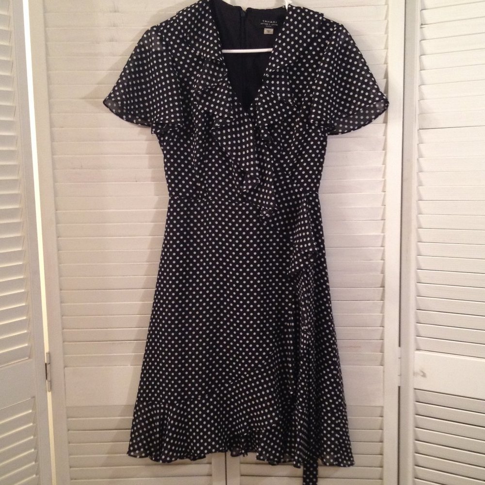 Black Dot Faux Wrap Dress Silky Tahari A. Levine 4 Petite Black White Dot